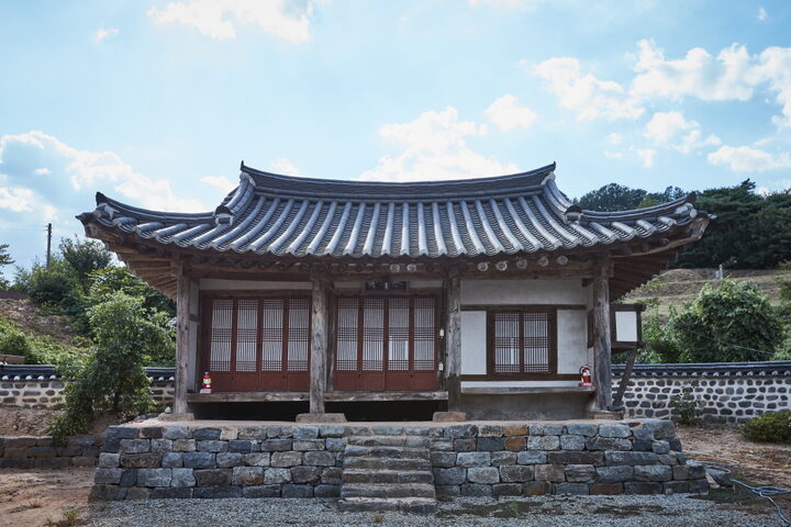 연산영사재