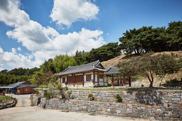 논산영사재