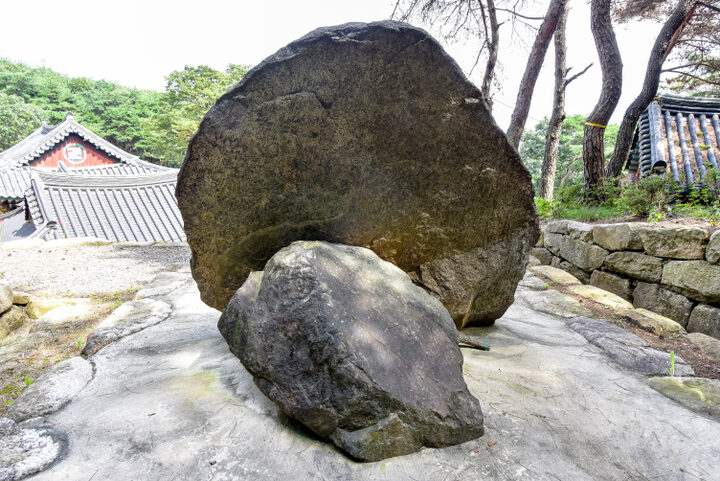 김천 계림사 석조나한좌상