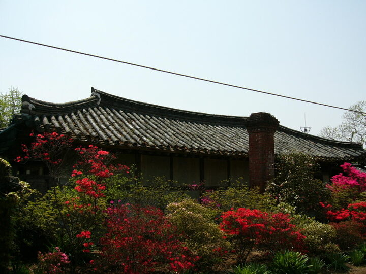 사랑채(후면)