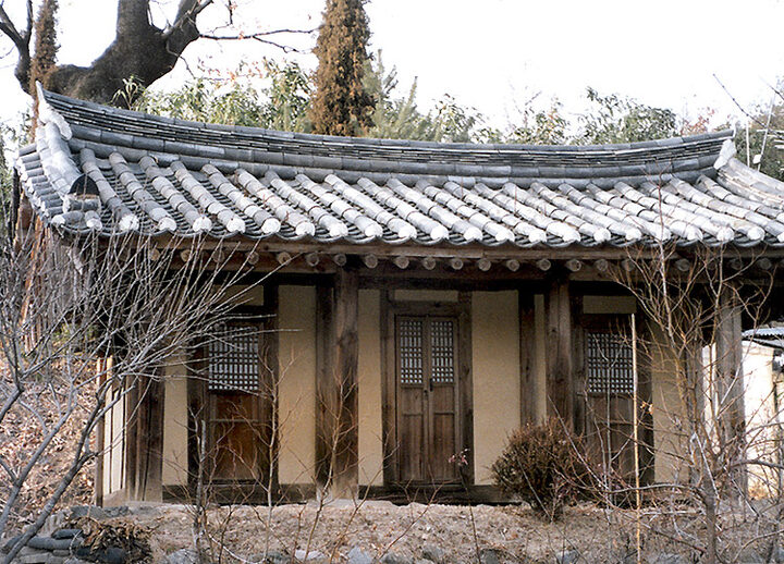 경암헌고택측면근경