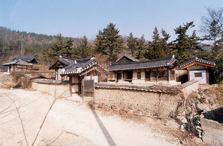 환구세덕사