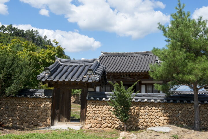 사당과 내삼문