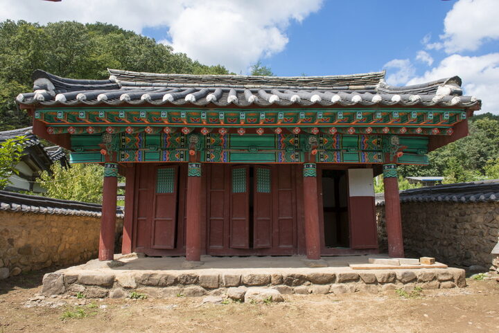 사당 정면