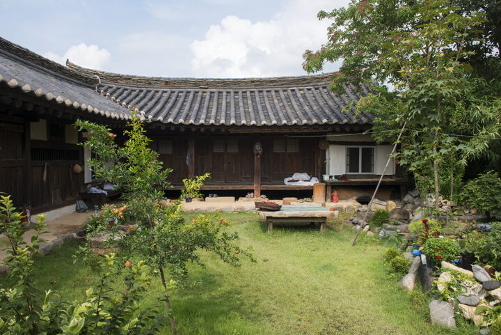 안채