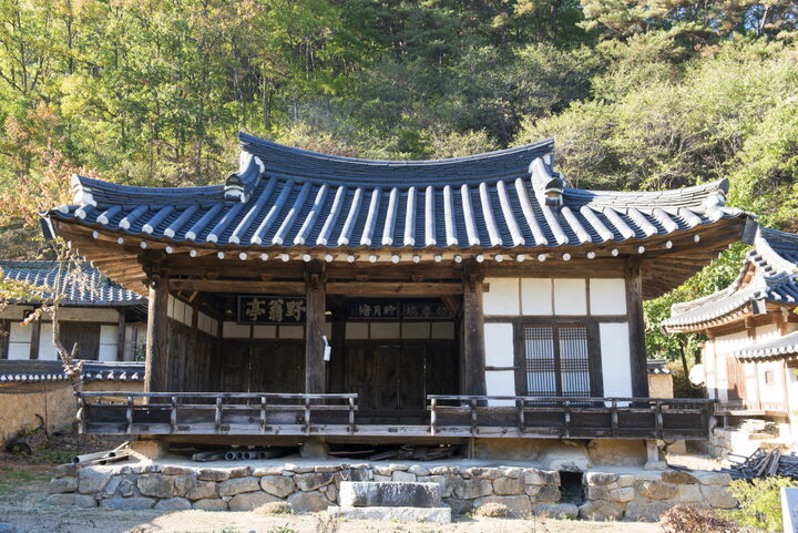 봉화 야옹정_정면 (촬영년도 : 2015년)