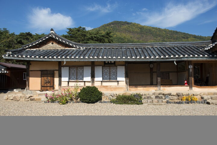 안동권씨병곡종택_좌측면 (촬영년도 : 2015년)