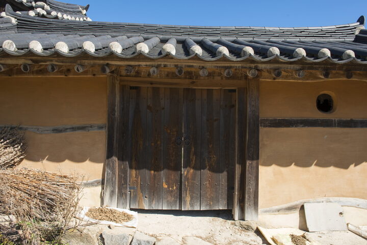 영주 평은리 양지암_대문 (촬영년도 : 2015년)