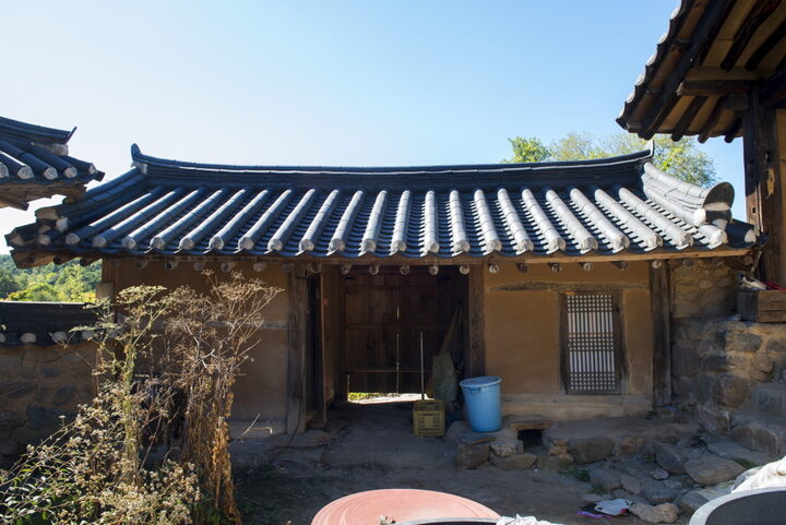 영주 평은리 양지암_대문채 (촬영년도 : 2015년)