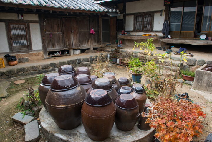 포항여연당고택_안마당 (촬영년도 : 2015년)