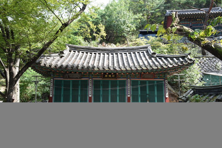 와룡묘_전경 (촬영년도 : 2015년)