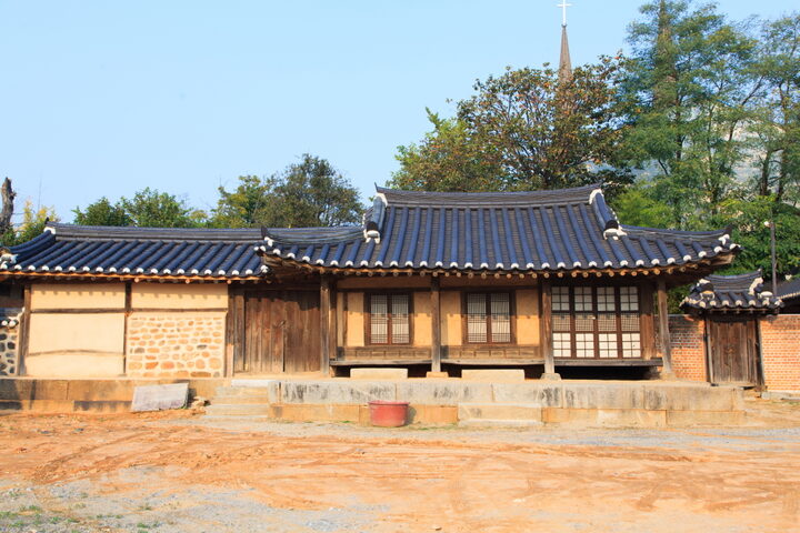 아산윤승구가옥_사랑채 전경 (촬영년도 : 2015년)