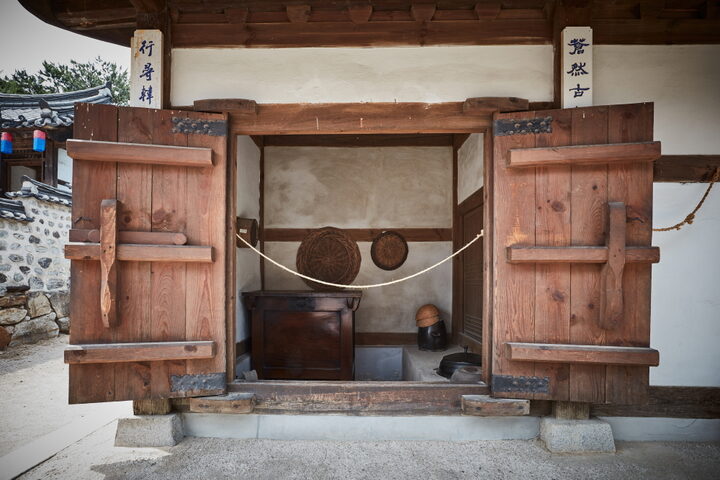 삼각동 도편수 이승업 가옥