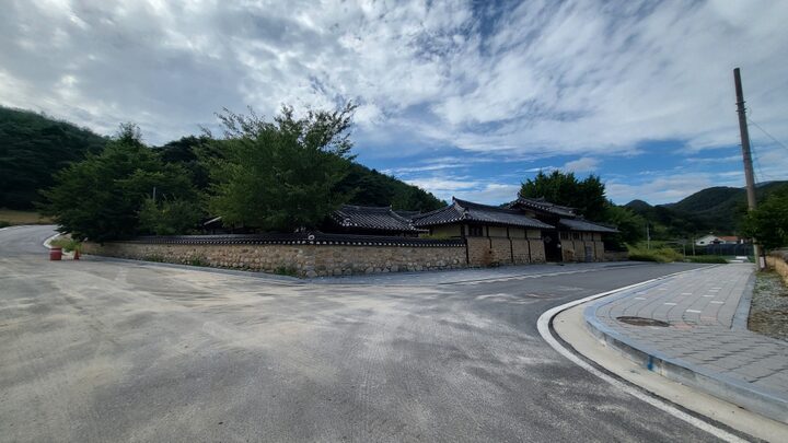 봉화 의양리 권진사댁,봉화군