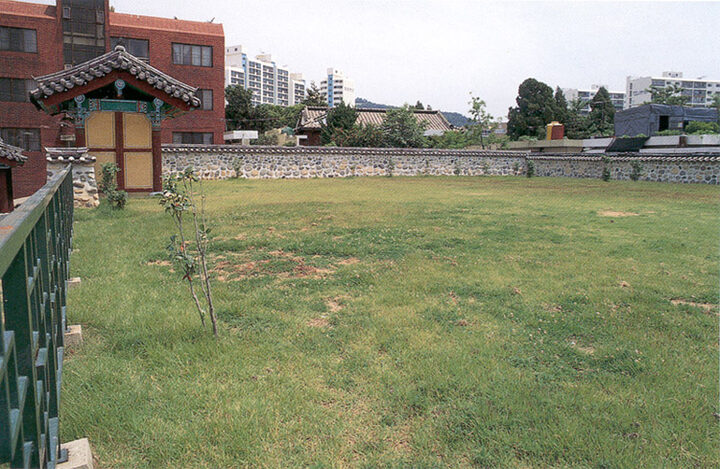 동래패총지정구역전경