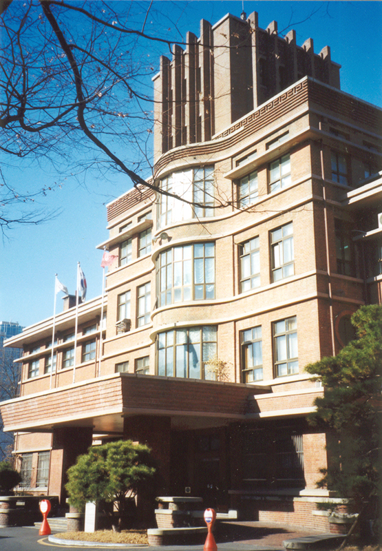 구 대구의학전문학교 본관 근경