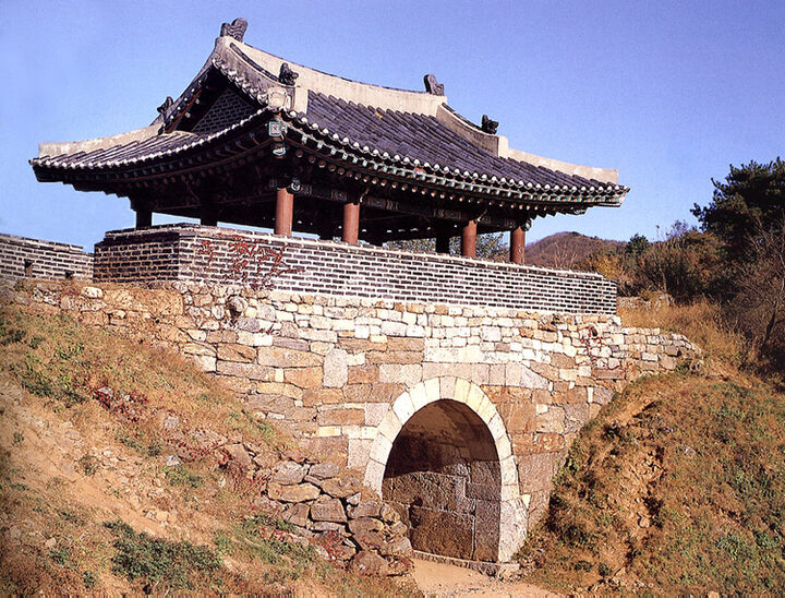 남한산성북문
