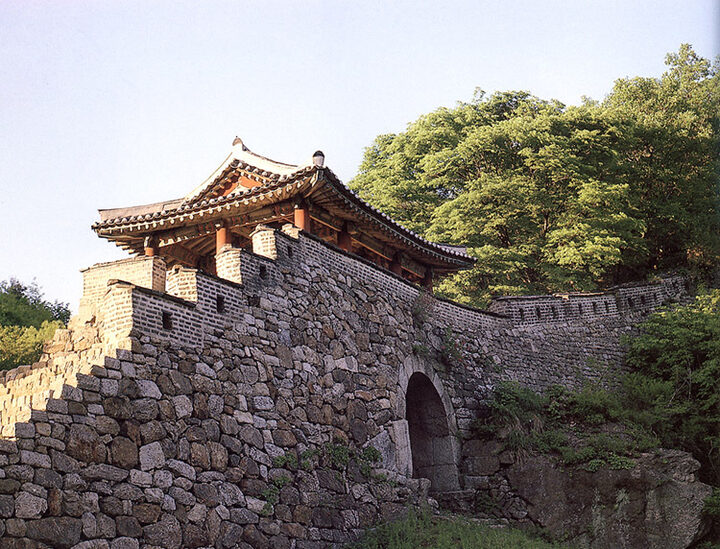 남한산성동문