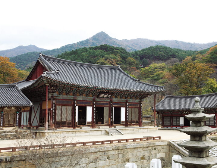 구례 화엄사-대웅전(보물)