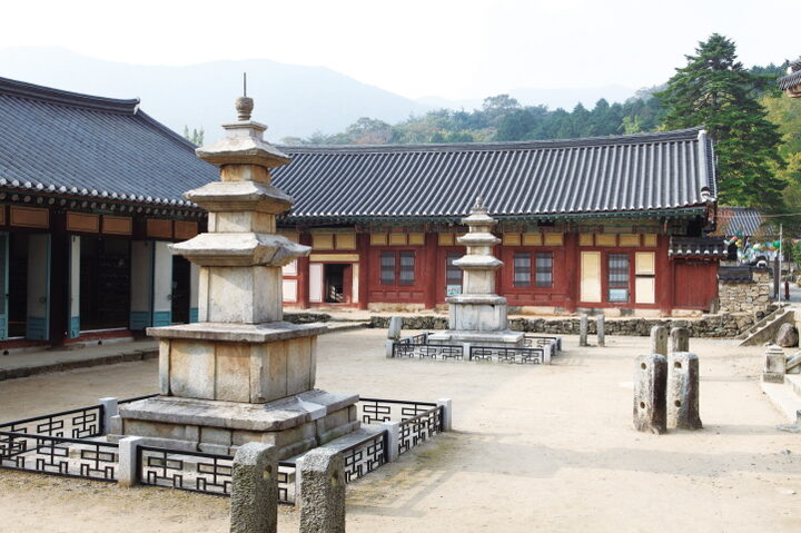순천 선암사-동·서삼층석탑