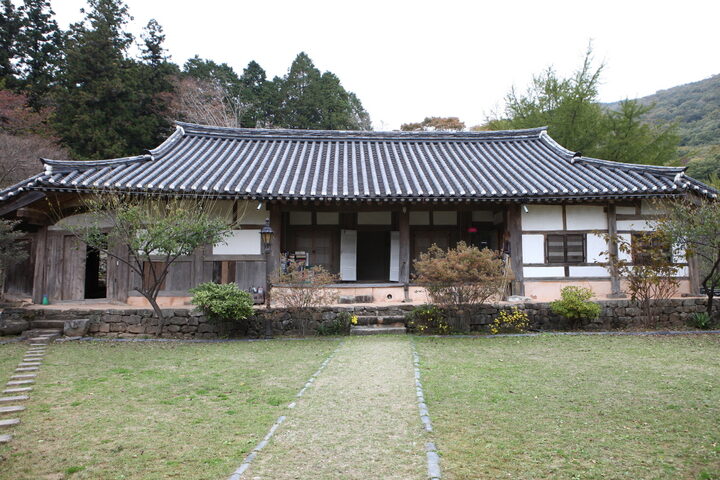 각향전