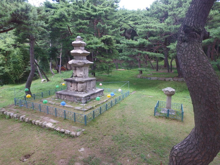 경주 원원사진 서삼층석탑 (고도보존육성과, 2017)