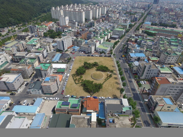 경주 용강동고분 북쪽상공(남쪽으로 조망) (고도보존육성과, 2017)