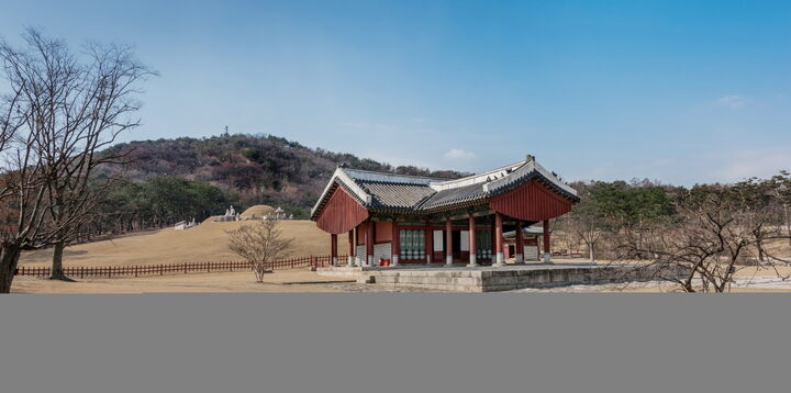 서울 의릉_정자각 계절사진_미술_2005년(출처 : 국립문화재연구소)