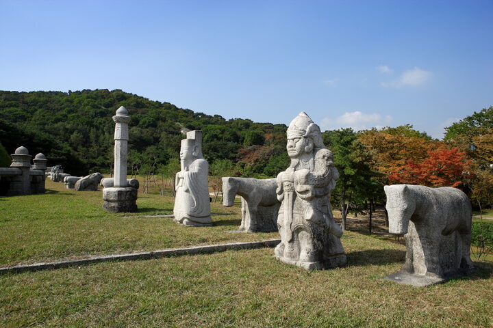 서울 의릉_선의왕후릉 동측석물_미술_2005년(출처 : 국립문화재연구소)
