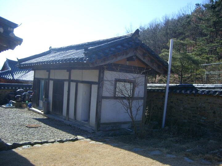 헛간채 전경