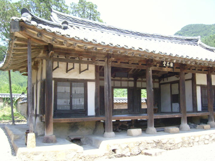 보본당 전경