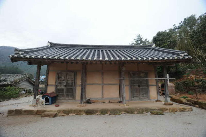 곳간채