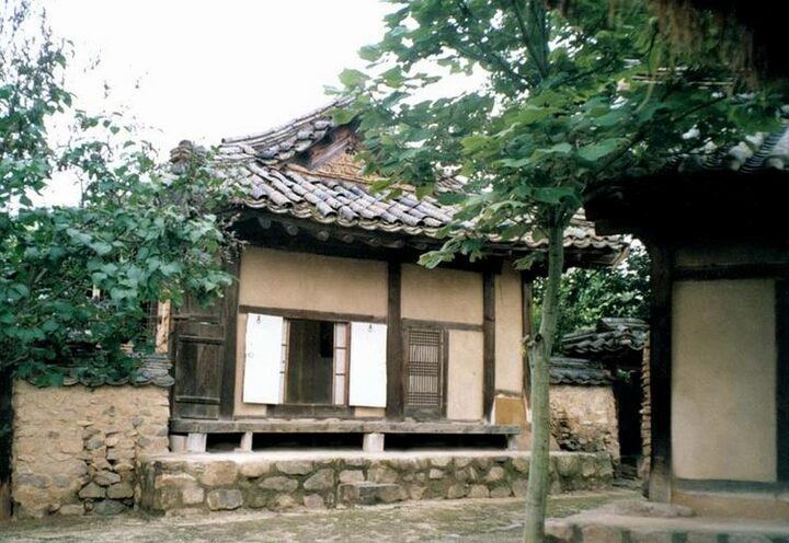 하회주일재측면