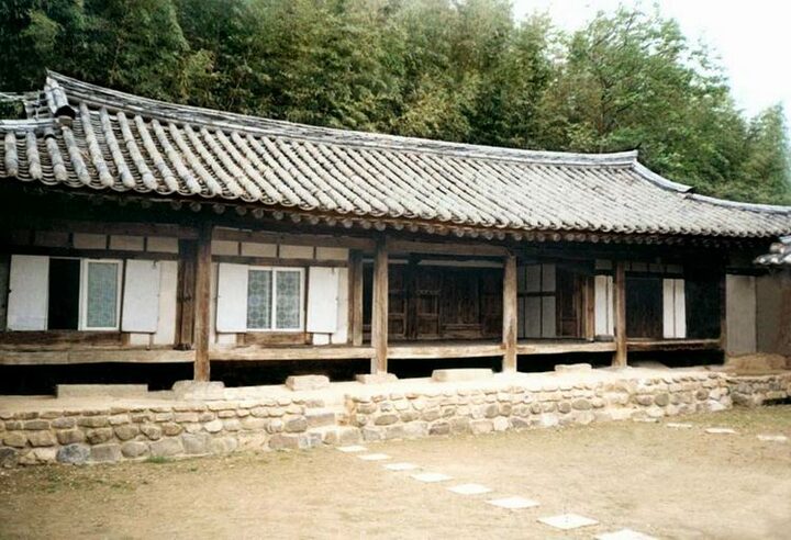 안채