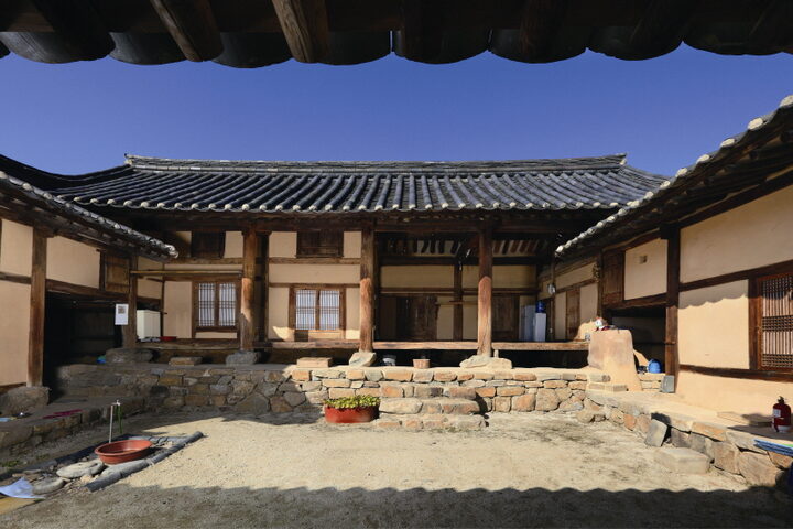 안채