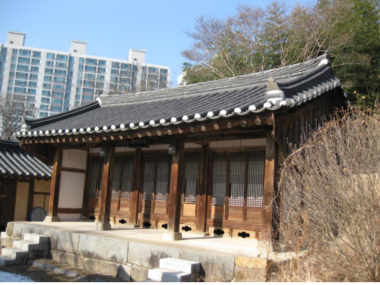 별묘 정면 전경
