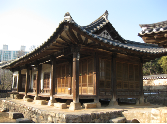 큰사랑채 정면 전경
