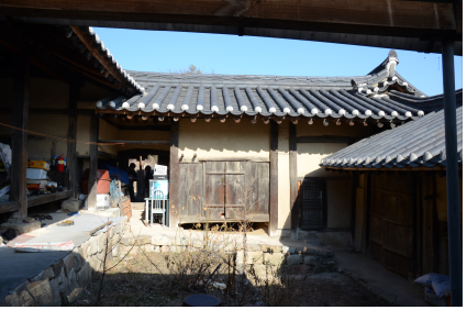 03.본채 내부 우익사 및 내부 마당