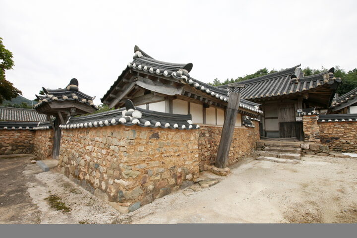 장흥 오헌고택_출입구 (촬영년도 : 2015년)