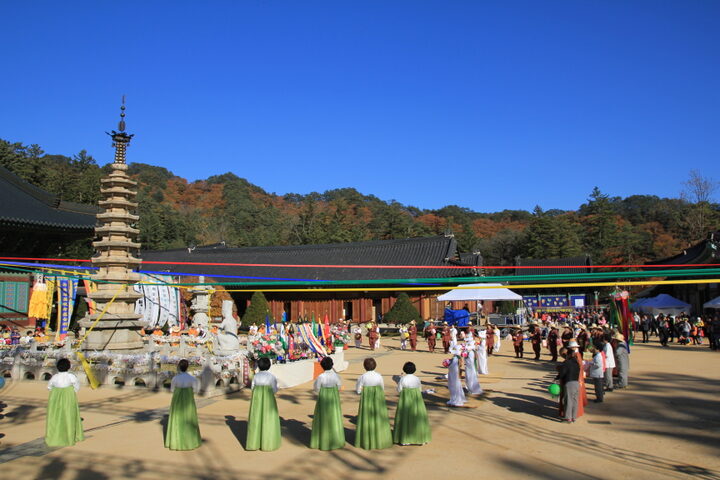 월정사 탑돌이