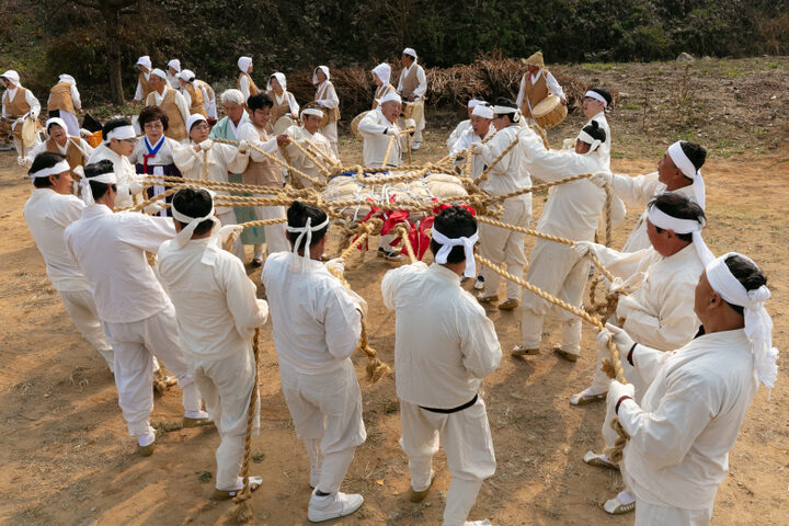 충청남도 무형유산 공주의당집터다지기