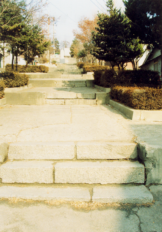 청·일조계지경계계단
