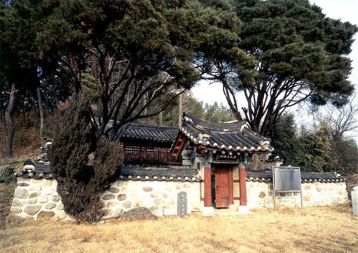 양씨삼강문
