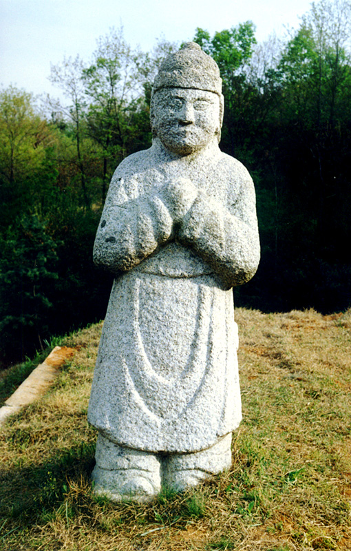 좌측문인석