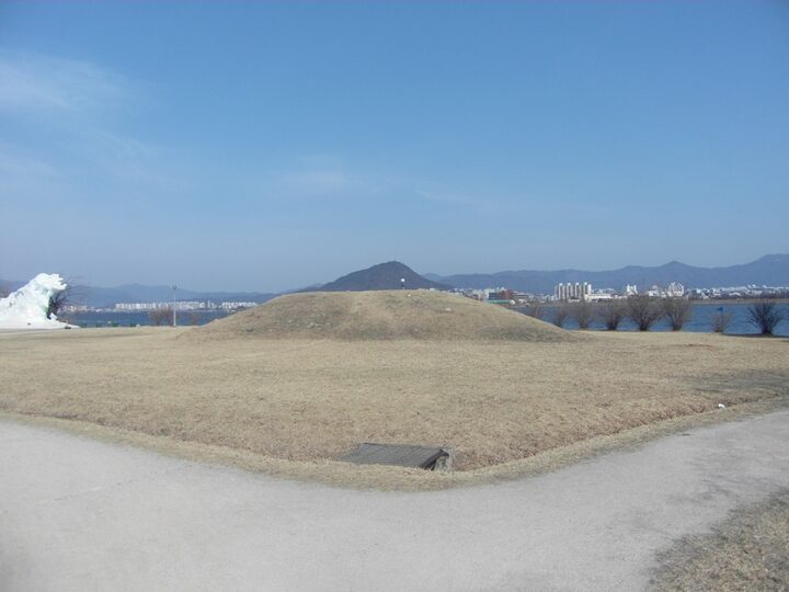 춘천중도적석총/2012/03/21