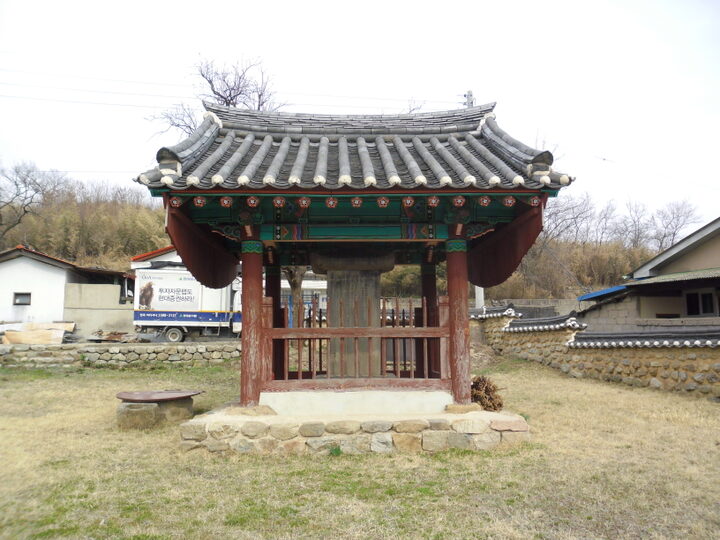옥천 창주서원 묘정비