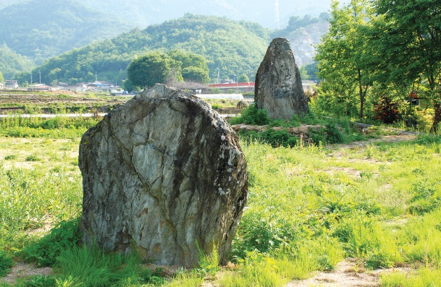 각기리 입석(단양군,충청북도문화재연구원)