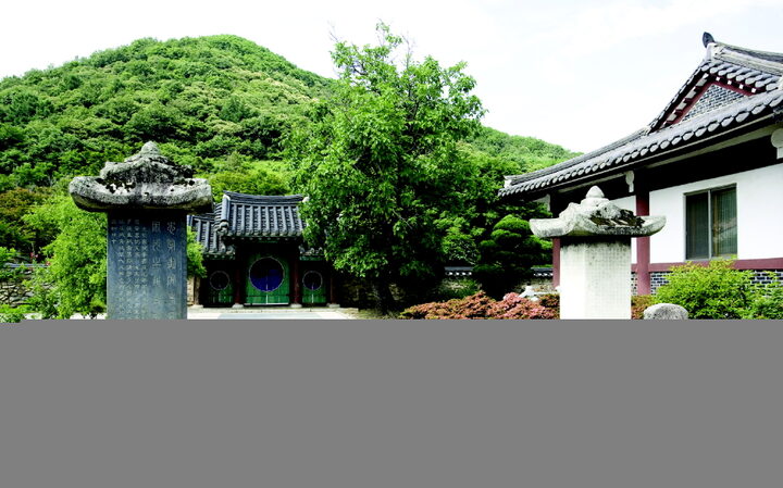 충현서원전경
