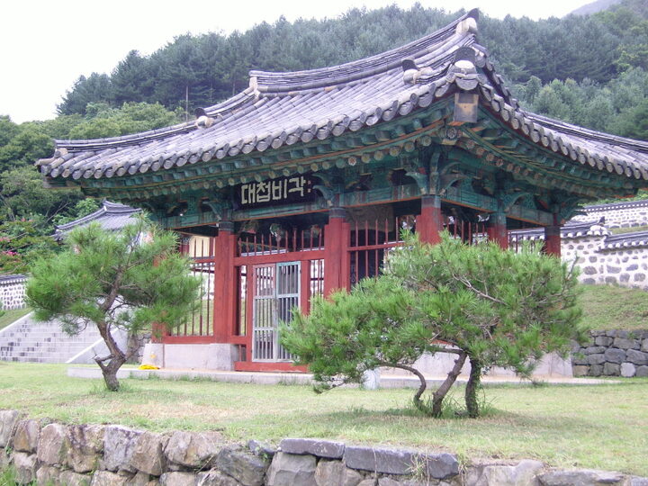 이치대첩비각