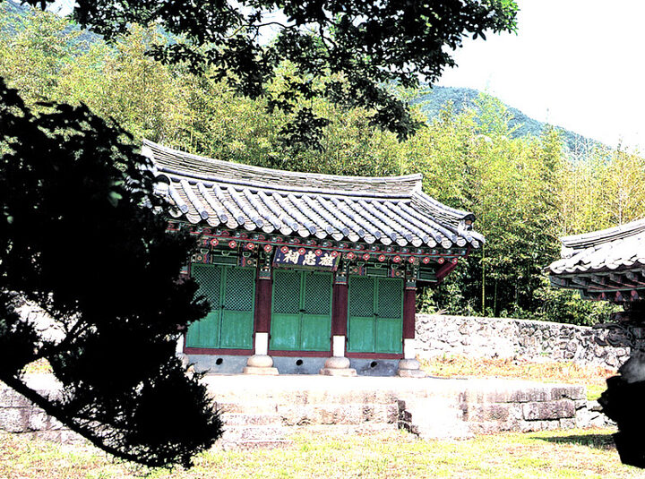 정충사지